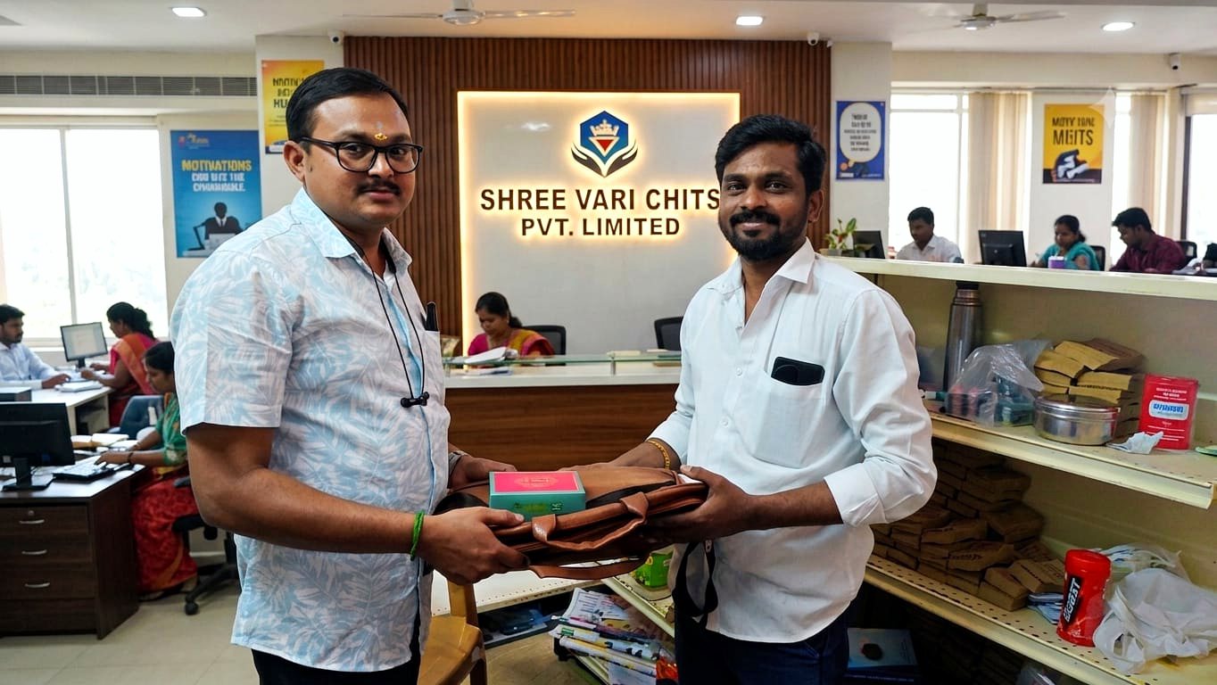A customer at the Shree Vari Chits Pvt. Limited office