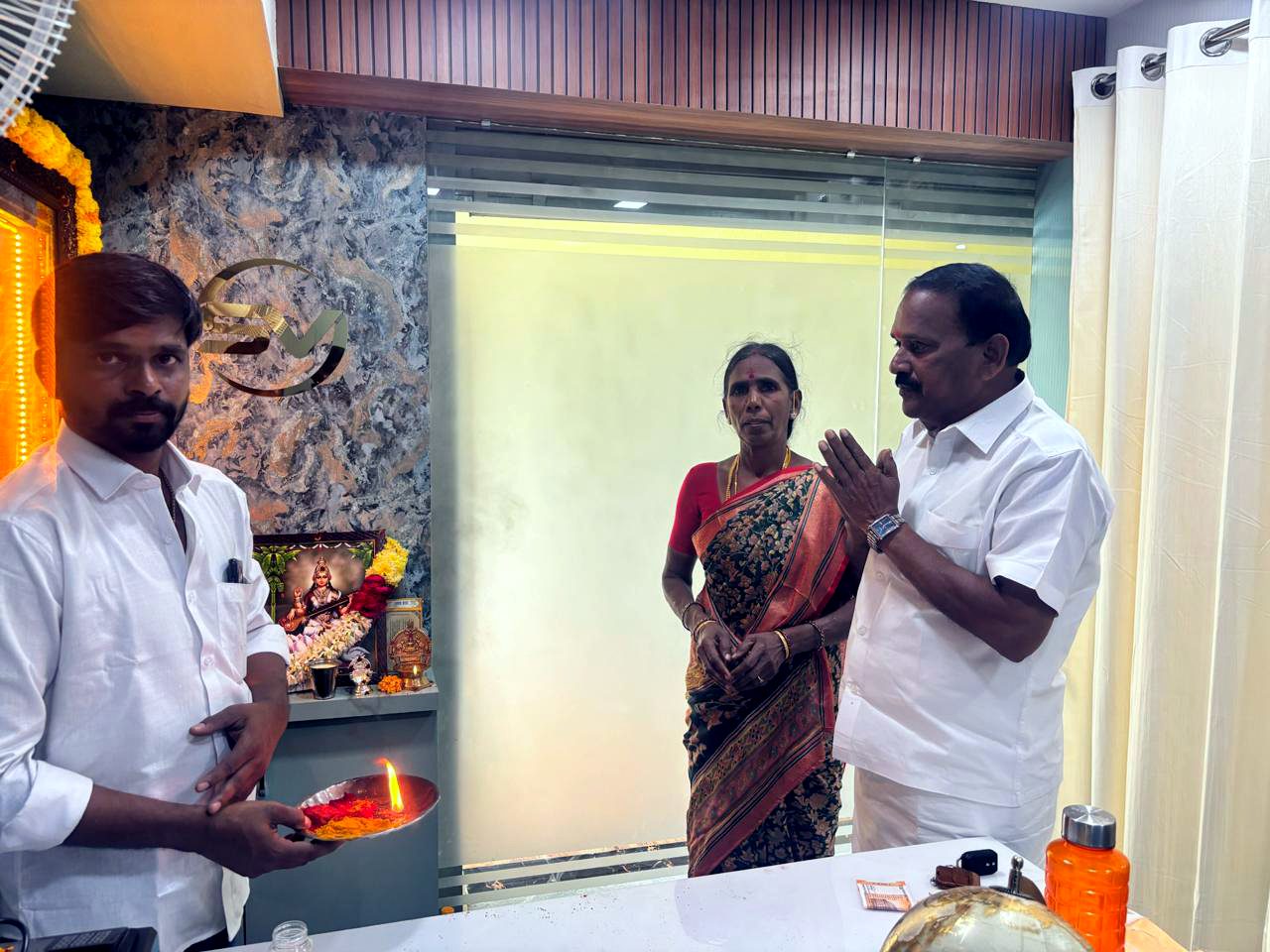Aarti during the branch inauguration
